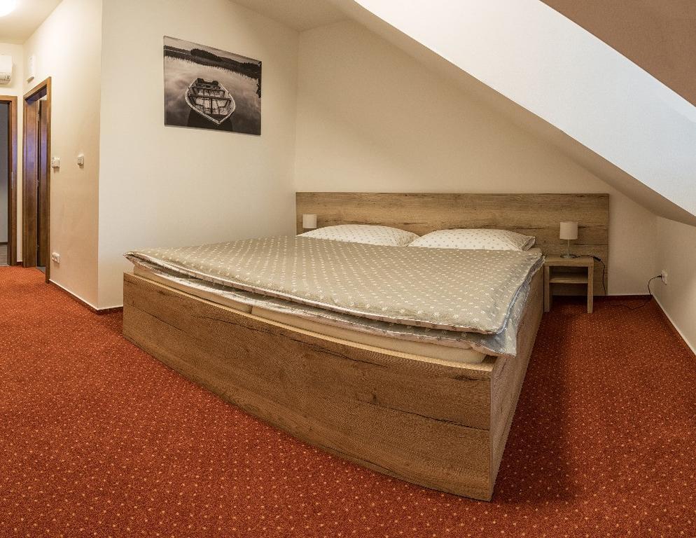 Pansky Mlyn Hotel Opava Luaran gambar